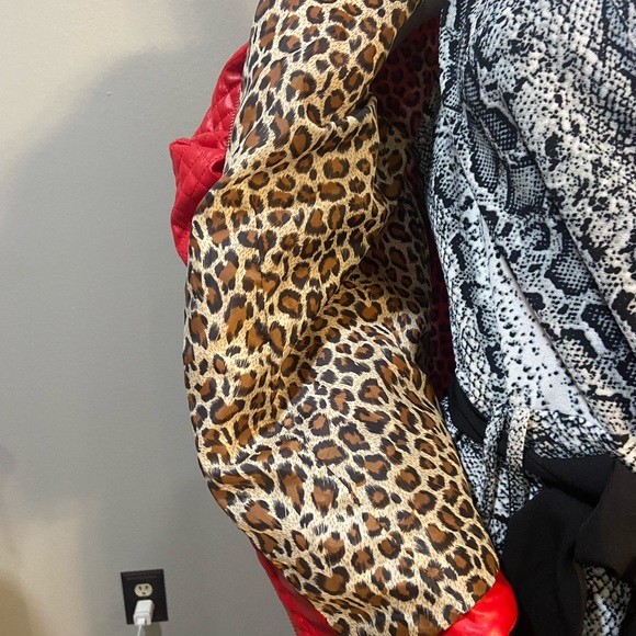 Jacket - Picture 12 of 13